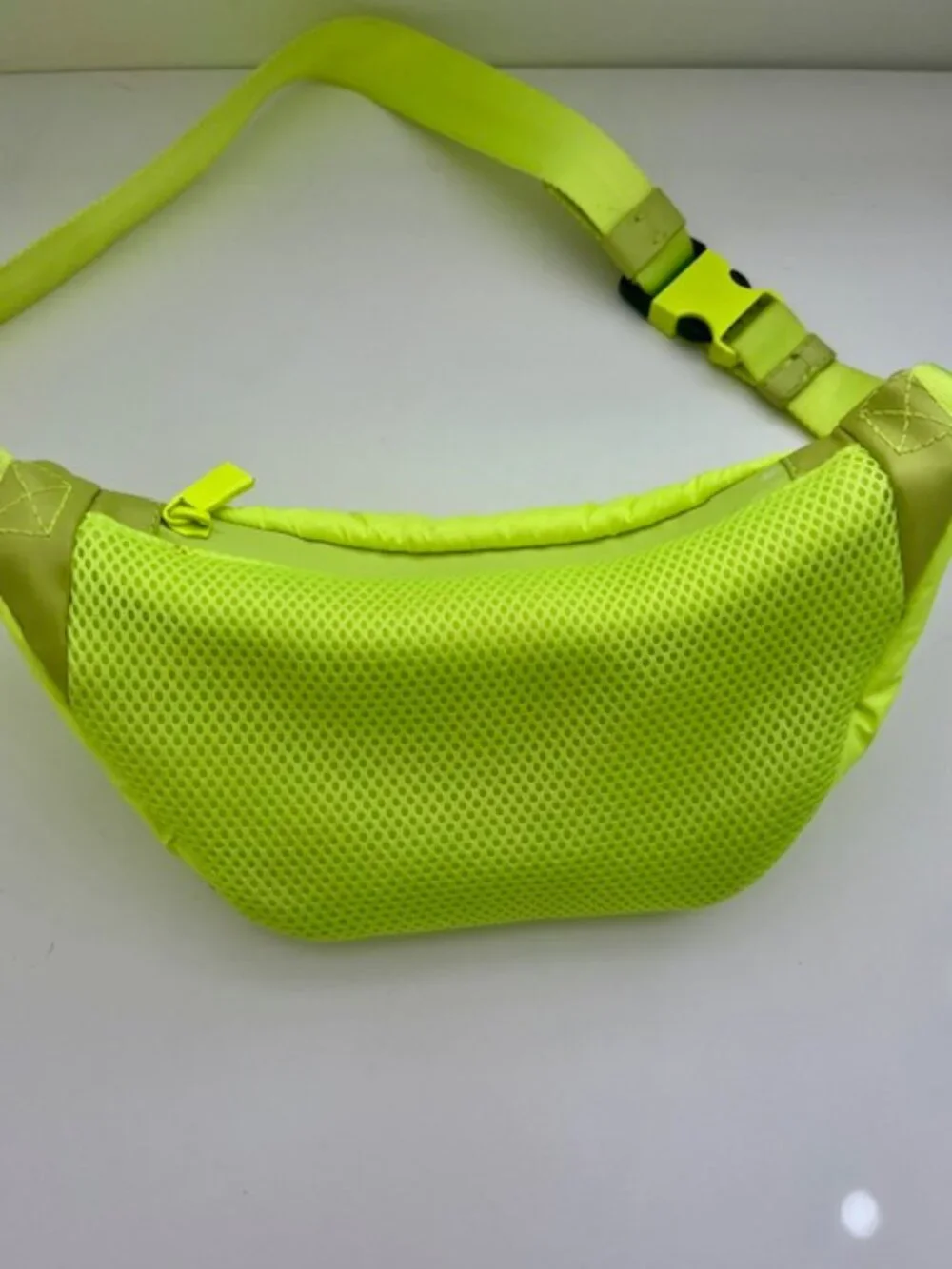 Caraa Small Crossbody Sling Bag in Neon Yellow Green
